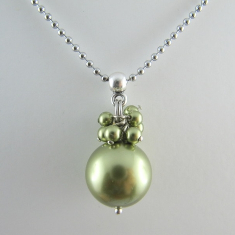Lange Kette Perlen Grün Hellgrün (150)