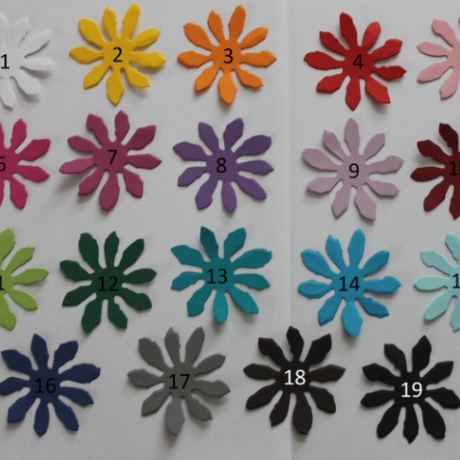 20 Blumen aus Papier