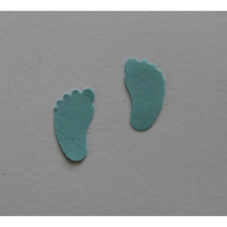 100 Paar Füße aus Papier