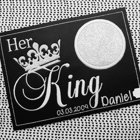 Ferberline Stickdatei MugRug King ab 10x10