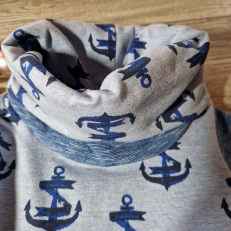 Hoodie mit Kragen und Bauchtasche, Größe 98/104 kuschelig Maritim