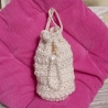 Handgelenktasche für eine Braut