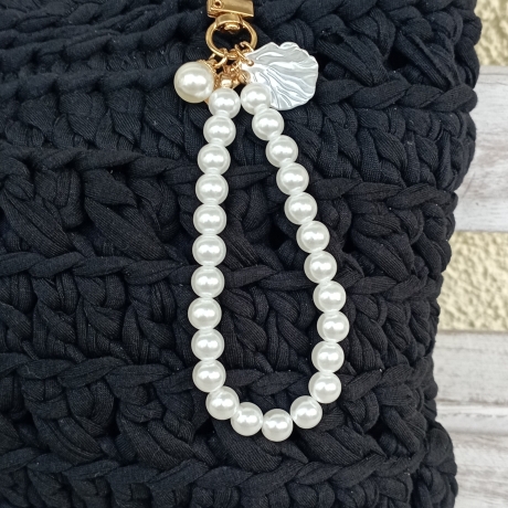 Sling Bag mit kurzem Schulterriemen 