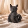 kleines graues Kätzchen, Kuschelkissen für Katzenliebhaber