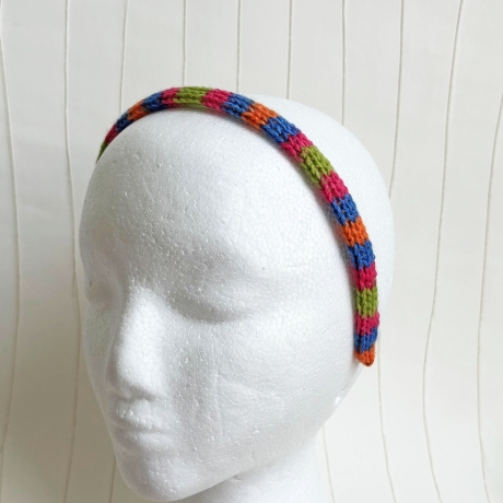 Schmale Haarreifen mit handgestricktem Bezug anniestrickt