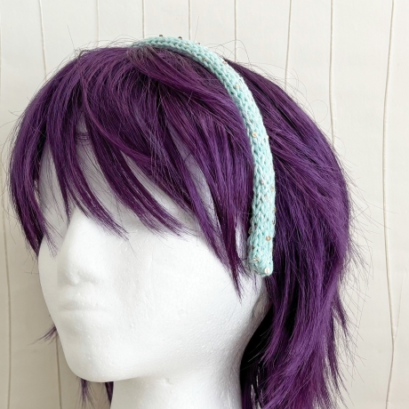 Schmaler Haarreifen Mint Grün mit Pailletten Bezug handgestrickt