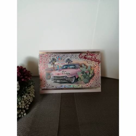 Geburtstagskarte für einen Mann mit einem pinken Oldtimer