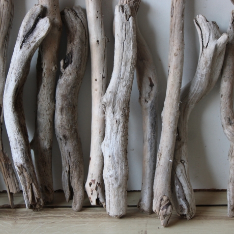Treibholz Schwemmholz Driftwood 20 Ästchen 23-33 cm  *GW*