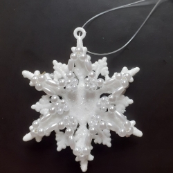 Perlenstern, Eiskristall,weiß, verschied. Farben, Handarbeit