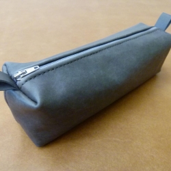Mäppchen / Federmäppchen / Stiftemäppchen in Leder