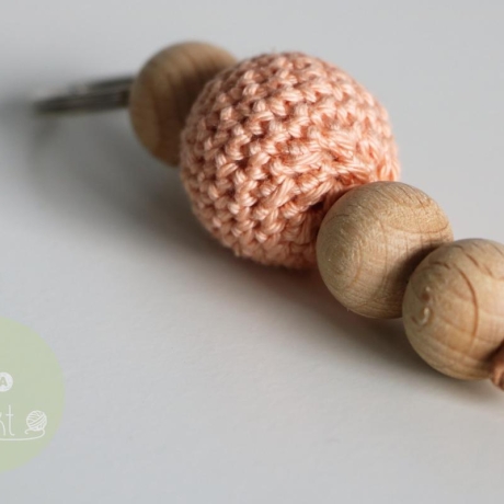 Schlüsselanhänger  ✭  aprikose