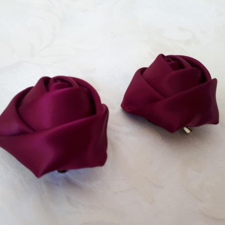 Schuhclips Lila Aubergine Stoffblüten elegant Lilas