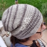 gehäkeltes Beanie aus Trachtenwolle