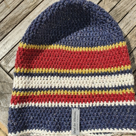 gehäkeltes Slouchy Beanie aus leichtem Tweedgarn