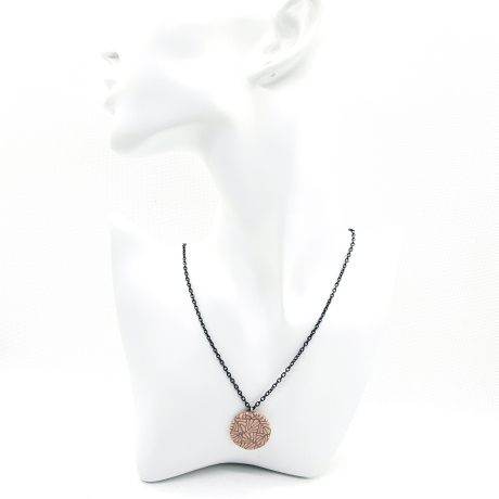 Kette mit Anhänger aus Polymer Clay (Fimo) „beige“