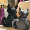 kleines graues Kätzchen, Kuschelkissen für Katzenliebhaber