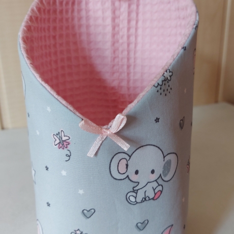 Praktische Utensilos in versch. Größen - kleiner Elefant