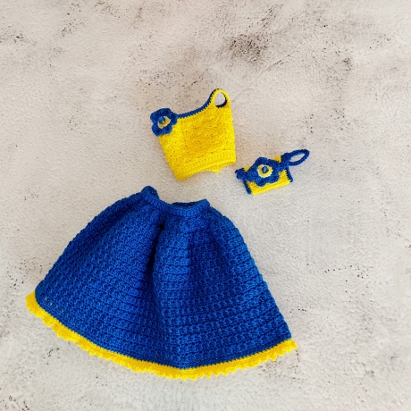 Handgehäkeltes Outfit für 1:6 Modepuppen (Barbie, Steffi)