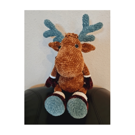 Elchmädchen, ca. 54-60 cm hoch, gehäkelt,  Handmade