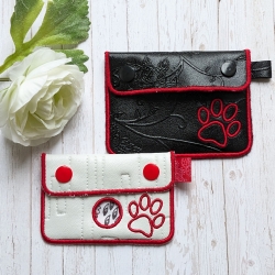 Täschchen Uschi Mini Tasche 4x ITH Stickdatei Kotbeutel Pfote Täschchen Uschi Mini Tasche 4x ITH Stickdatei Kotbeutel Pfote