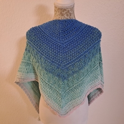 Gehäkeltes flaches Dreiecktuch 