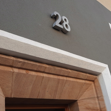 HAUSNUMMER aus BETON | 24cm Arial Narrow | 3D Optik  Top Design