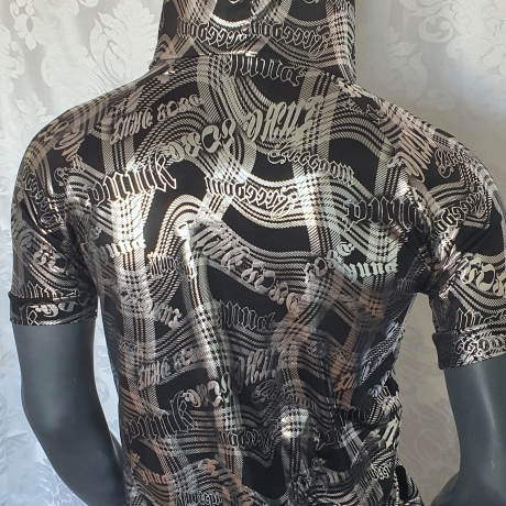Selbstgeschneidertes Hoodie Shirt mit Raglanärmel
