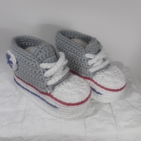 Baby-Schuhe, 0-3 Monate, Fußlänge EU 15 bis 8.5 cm steingrau/weiß