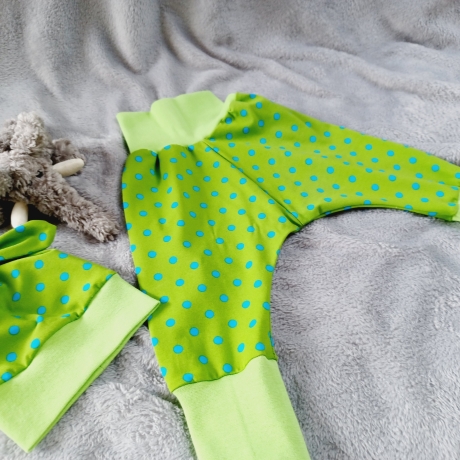 Babyset Pumphose und Knotenmütze grün blau Punkte  Gr. 62 68