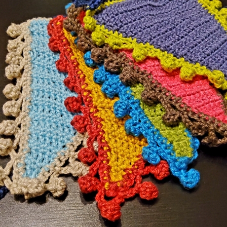 Wimpelkette POM POM