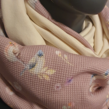 Nachhaltiger selbstgeschneiderter  Loop-Schal aus Bio-Baumwolle