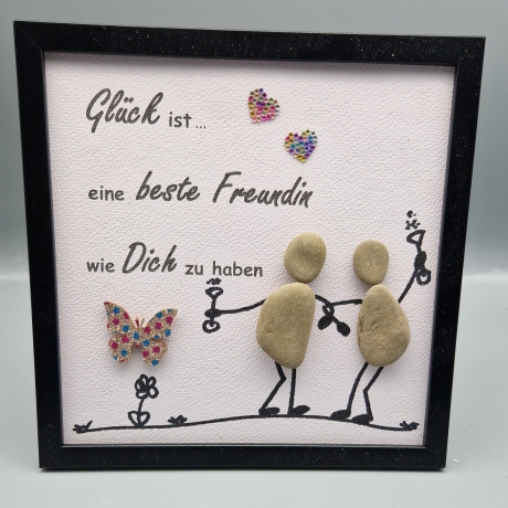 Liebevoll handgefertigtes Steinbild für die beste Freundin 
