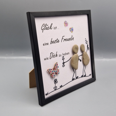 Liebevoll handgefertigtes Steinbild für die beste Freundin 