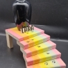 Regenbogentreppe als Andenken an das verstorbene Haustier