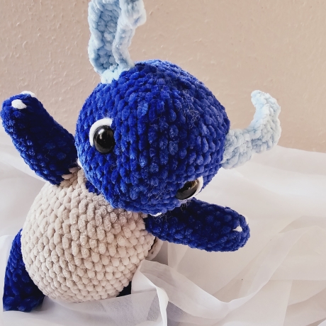 Schillok, Pokemon,  Unikat,  Amigurumi  ca. 24 cm gehäkelt 