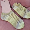 Sneaker Socken - Gr.40/41 - mit Lochmuster - grün/ Verlaufsgarn