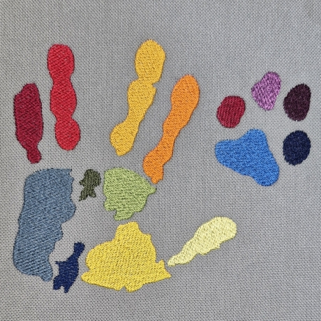 Regenbogen Farben - linke Hand und Pfote - 13.83x11.71 cm