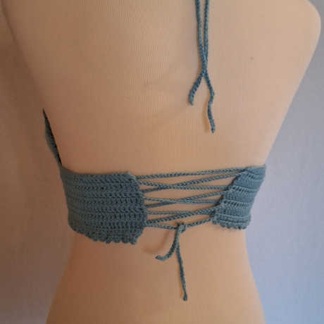 Crop Top Häkeltop Gs. M hellblau gehäkelt 