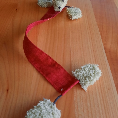 Bären Lesezeichen mit rotem Band