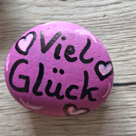 Handbemalter Glücksstein mit Jutesäckchen