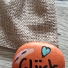 Handbemalter Glücksstein mit Jutesäckchen