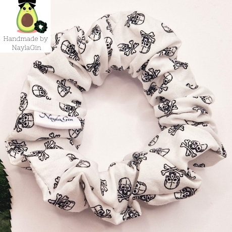 Handmade Haargummi (2Stück) White Betty/ Black Betty