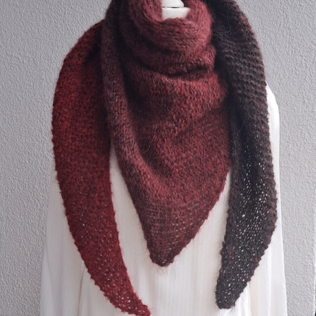 Dreieckstuch - handgestrickt - Farbverlauf - leichtes Tuch