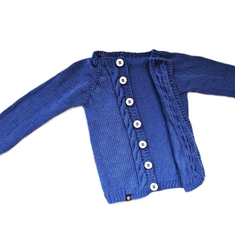 Strickjacke Baby in Blau und der Größe 74/80