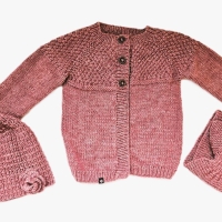 Strickjacke Baby aus Merino Blush Größe 86/92