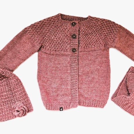 Strickjacke Baby aus Merino Blush Größe 86/92