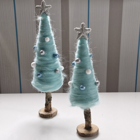 2er Set Tannenbäumchen aus Filzwolle in türkis - Weihnachten