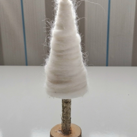 Deko Tannenbäumchen aus Filzwolle - Weihnachten