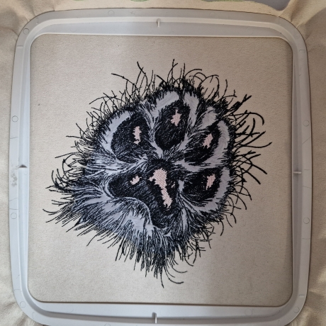 NEU Applikation Stickdatei Pfötchen Pfote Hund - Katzen