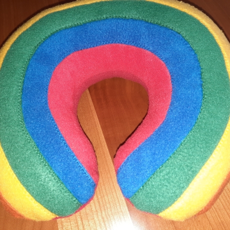 Regenbogen Nackenhörnchen * Nackenkissen für Kinder